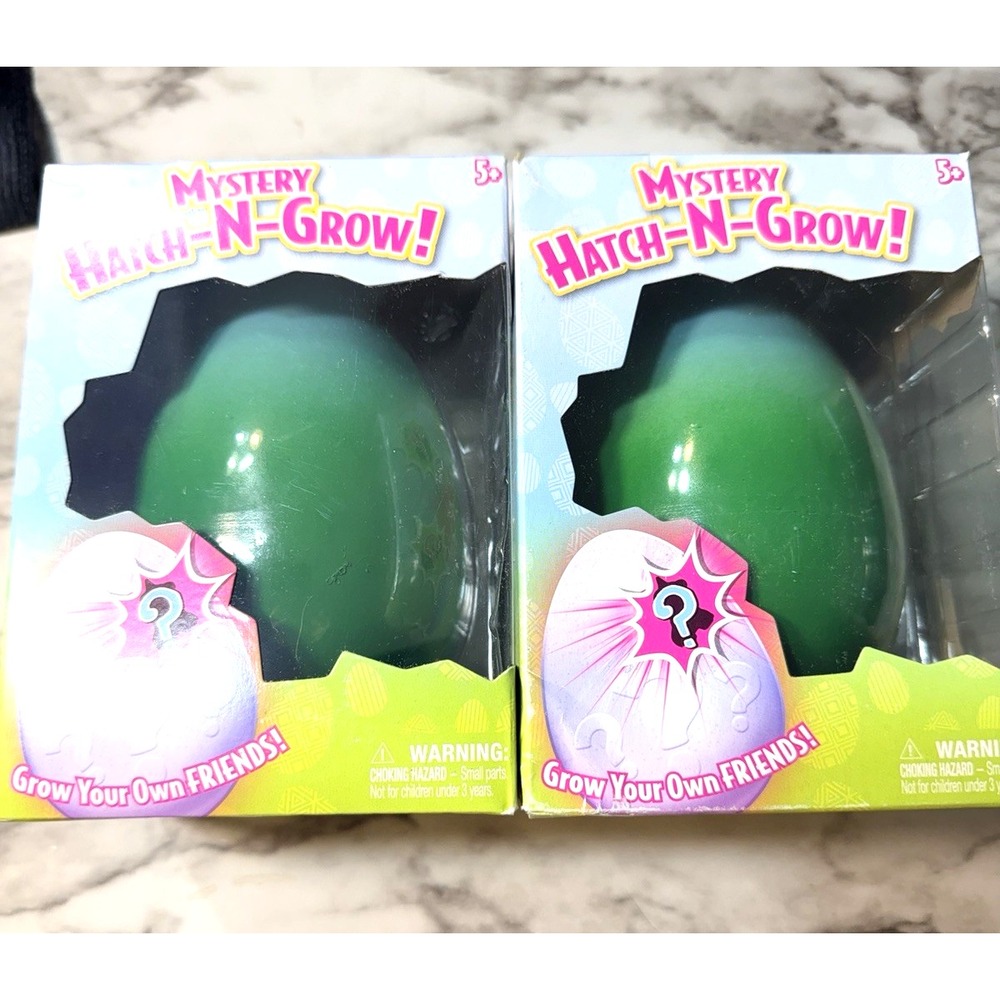NEW SEALED 2 Mystery Hatch-N-Grow Egg Green &‎ Green (2831)